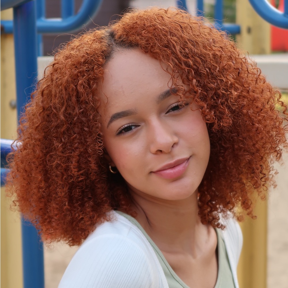 Meet your Posher, Maria